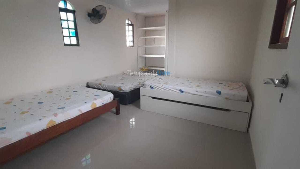 Casa para aluguel de temporada em Bertioga (Vista Linda)