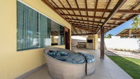 House for rent 70 meters from the beach in Guarajuba