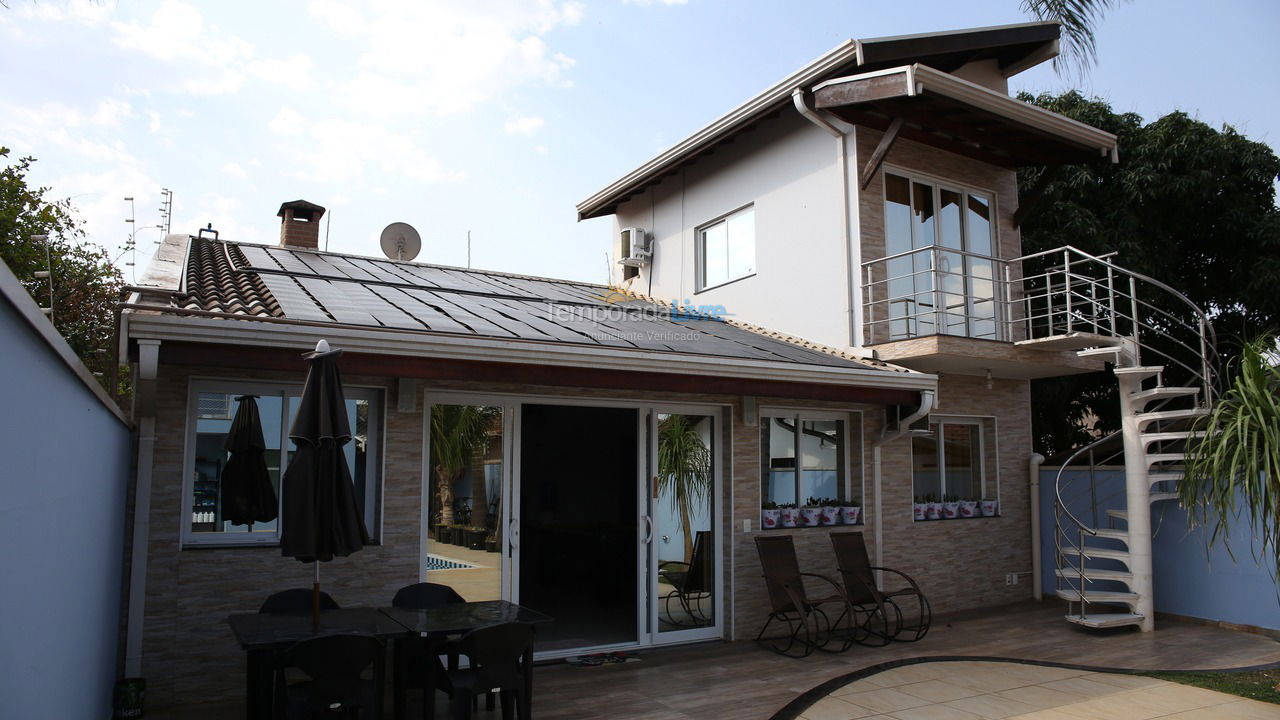 House for vacation rental in Artur Nogueira (Centro)