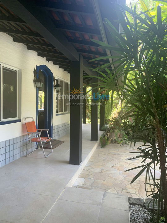 Casa para aluguel de temporada em Ubatuba (Pereque Mirim)
