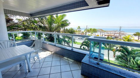 FIT ON THE GRANDE BEACH FRONT TO THE SEA (GREAT LOCATION)