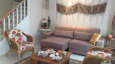 🌴 Seasonal Rental: 3 Bedroom House in Pacific Condominium 🌴