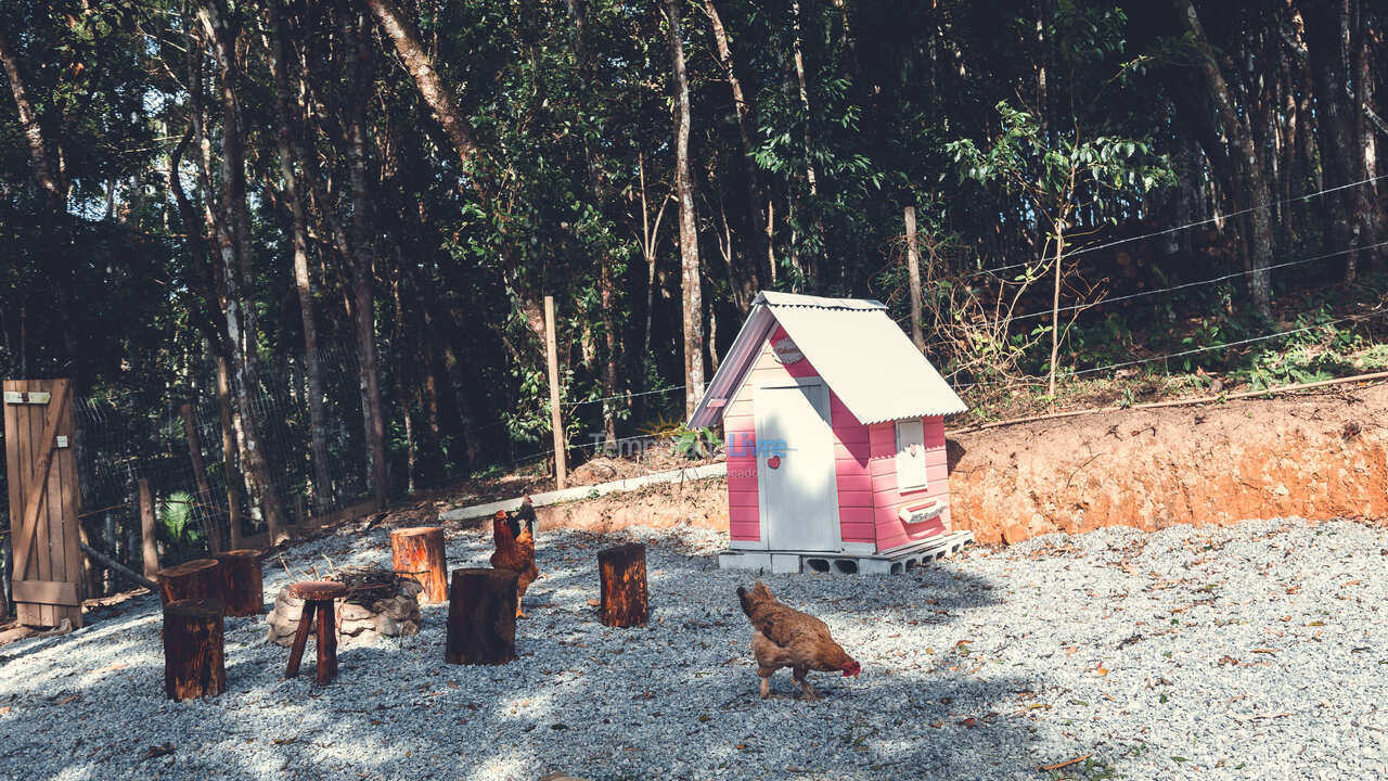 Casa para alquiler de vacaciones em águas Mornas (águas Mornas)