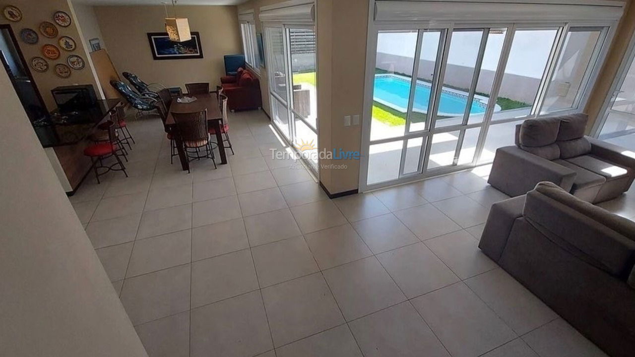 Casa para alquiler de vacaciones em Garopaba (Centro)