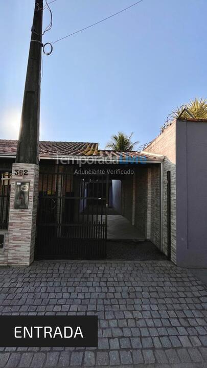 Casa para aluguel de temporada em São Francisco do Sul (Enseada)