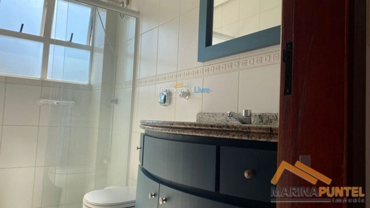 Apartamento para aluguel de temporada em Florianópolis (Jurere Tradicional)