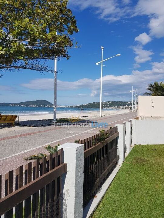 Casa para alquiler de vacaciones em Bombinhas (Praia de Bombas)