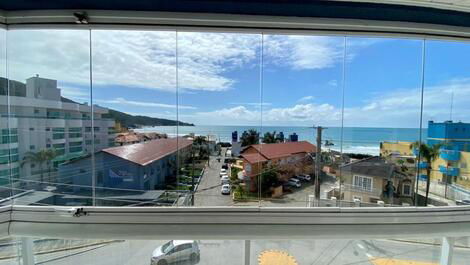 Apartamento para alugar em Bombinhas - Praia de Bombas