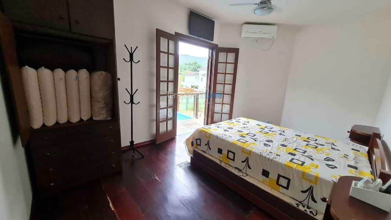 Casa para alquiler de vacaciones em Guarujá (Praia do Pernambuco)