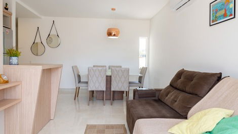 Ground Floor Apartment with 3 Bedrooms 250m from Mariscal Beach