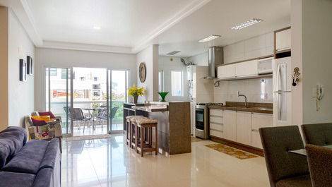 3 Bedroom Apartment on Mariscal Main Avenue