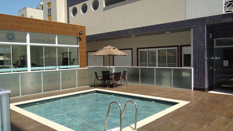 High standard 2 bedroom apartment 50m from Mariscal Beach