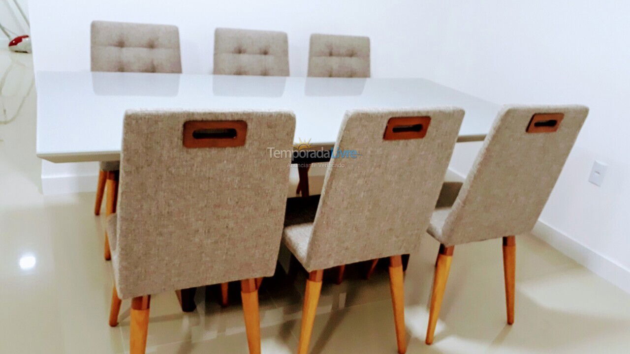 Apartamento para aluguel de temporada em Bombinhas (Bombinhas Centro)