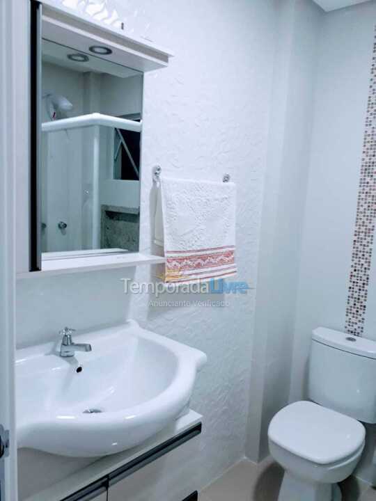Apartamento para aluguel de temporada em Bombinhas (Bombinhas Centro)