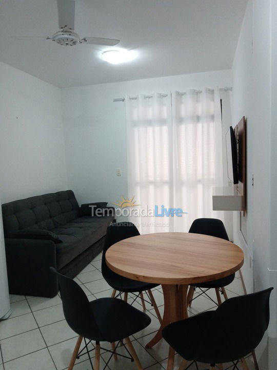 Apartamento para aluguel de temporada em Florianopolis (Praia dos Ingleses)