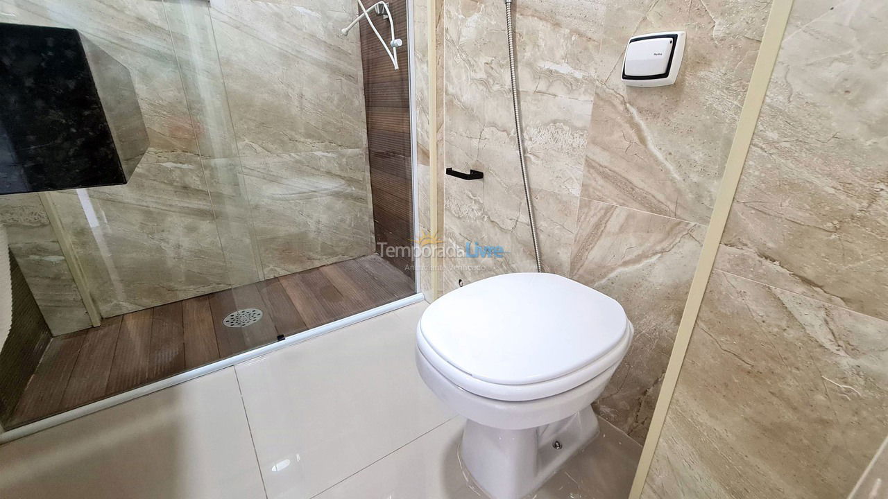 Apartment for vacation rental in Guarujá (Pitangueiras)