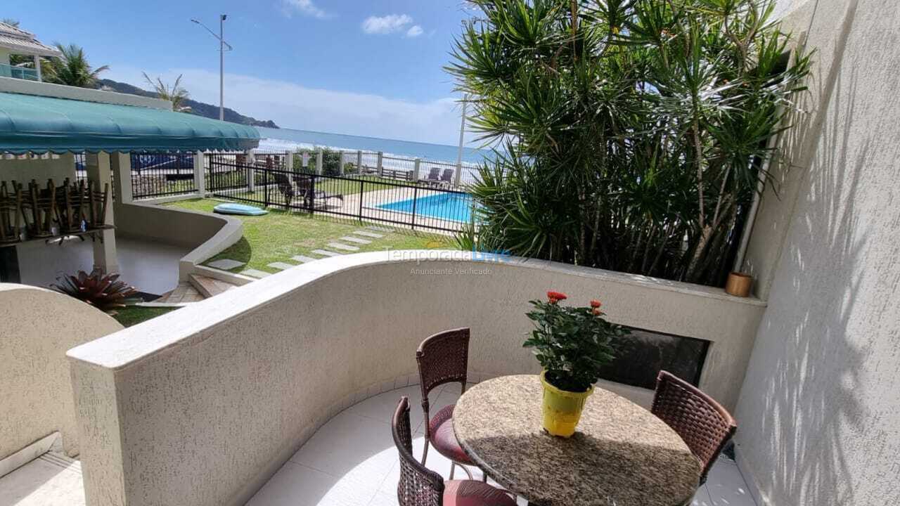 Apartamento para alquiler de vacaciones em Bombinhas (Praia de Bombas)