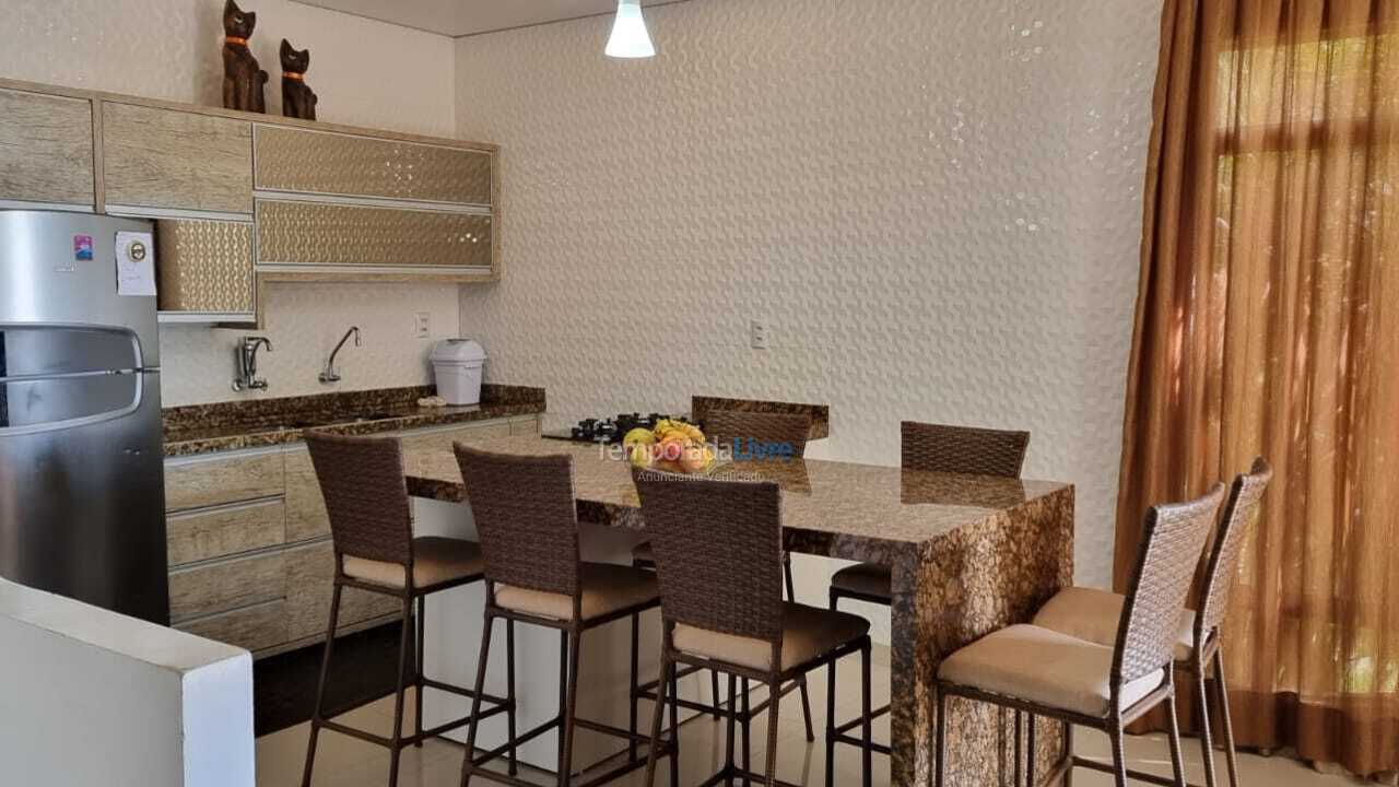 Apartamento para alquiler de vacaciones em Bombinhas (Praia de Bombas)