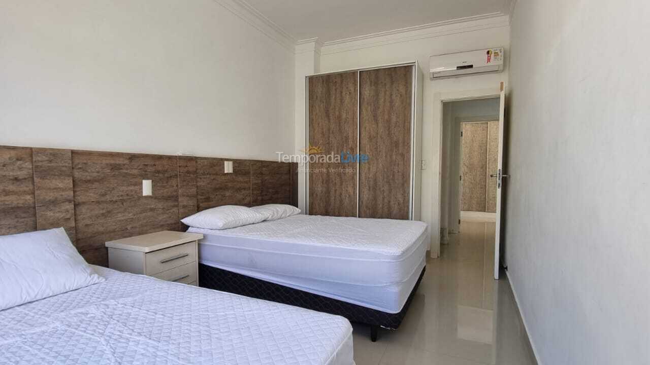 Apartamento para alquiler de vacaciones em Bombinhas (Praia de Bombas)