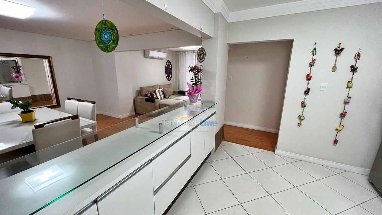 Apartment for vacation rental in Balneário Camboriú (Praia Central)