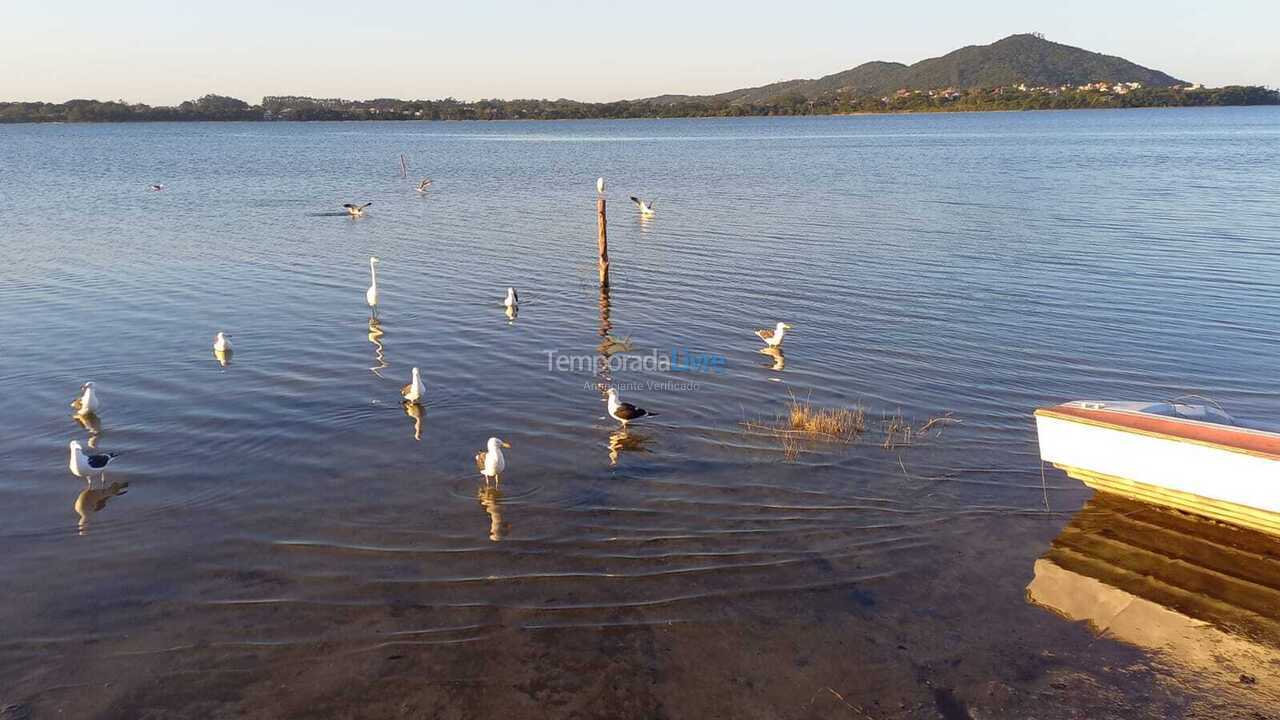 Casa para aluguel de temporada em Imbituba (Praia de Ibiraquera)