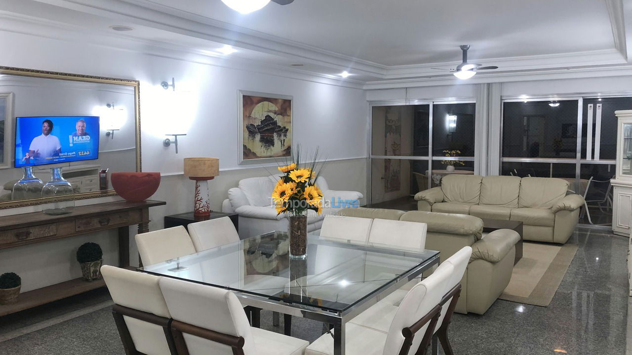 Apartamento para aluguel de temporada em Guarujá (Pitangueiras)