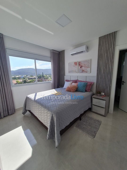 Apartment for vacation rental in Bombinhas (Mariscal)