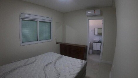 Lindo apartamento de três dormitórios, mobiliado, completo em...
