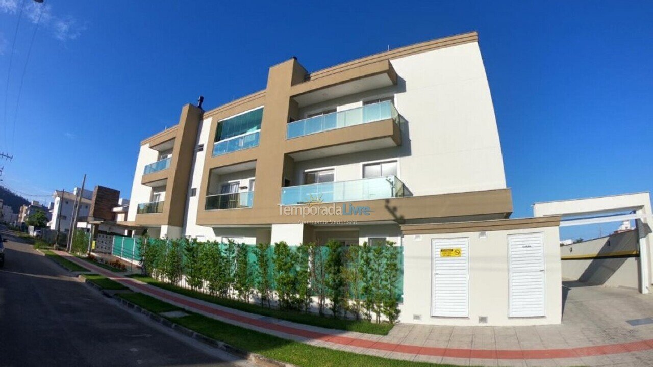 Apartamento para aluguel de temporada em Governador Celso Ramos (Palmas)