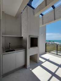 Duplex Penthouse with 2 Suites with Sea View 250m from the Beach