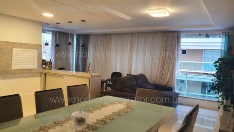 RESIDENTIAL EVEREST APARTMENT WITH 03 Suites, 03 air conditioning,...