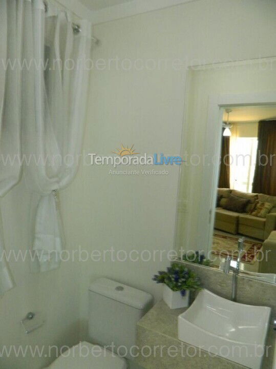 Apartment for vacation rental in Itapema (Meia Praia)