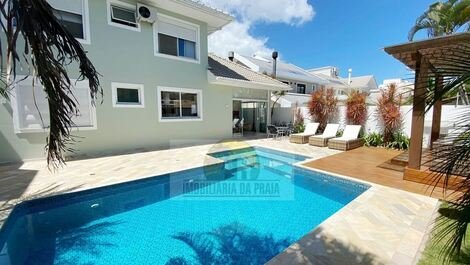 House with 05 bedrooms, pool, SUMMER RATES ONLY BY CONSULTATION!