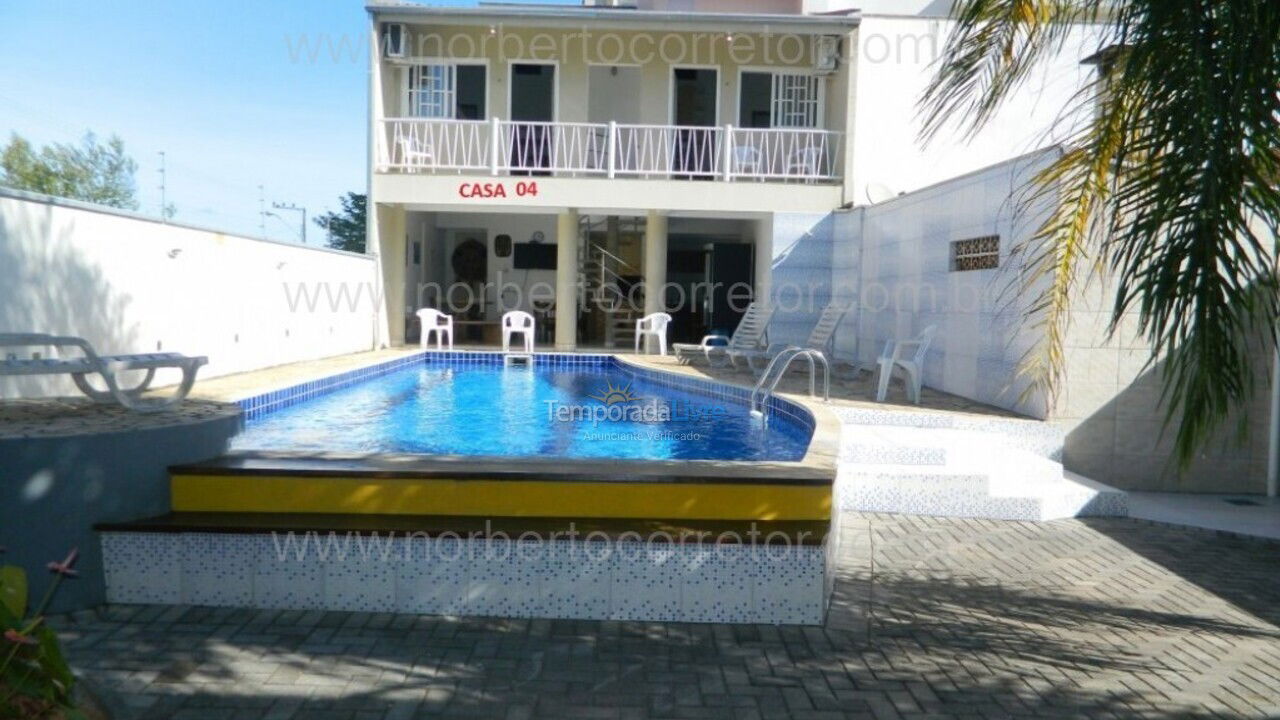 House for vacation rental in Itapema (Meia Praia)