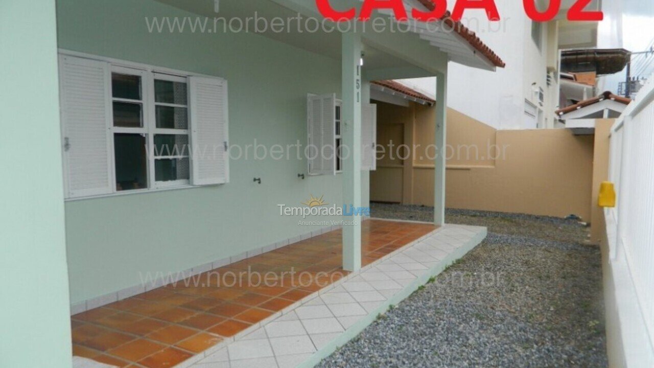 House for vacation rental in Itapema (Meia Praia)