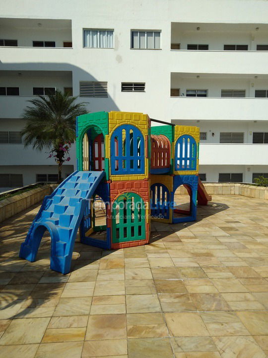 Apartamento para aluguel de temporada em Guarujá (Enseada)