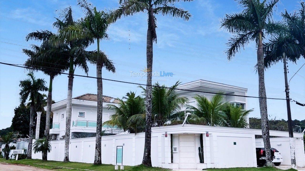 Casa para aluguel de temporada em Guarujá (Praia do Pernambuco)