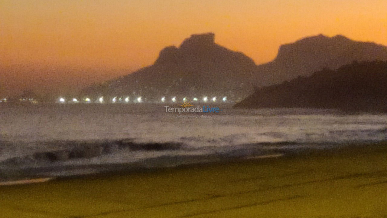 Casa para alquiler de vacaciones em Niterói (Praia de Piratininga)