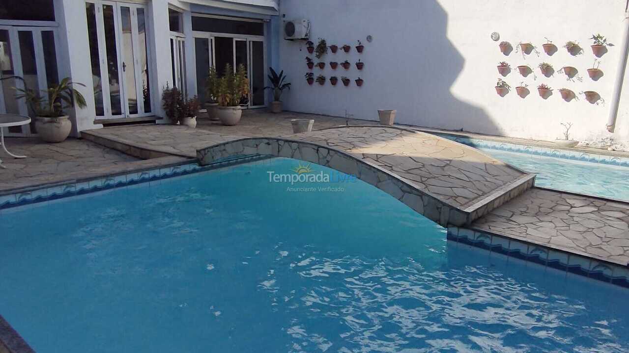 Casa para aluguel de temporada em Armação dos Búzios (Geribá)