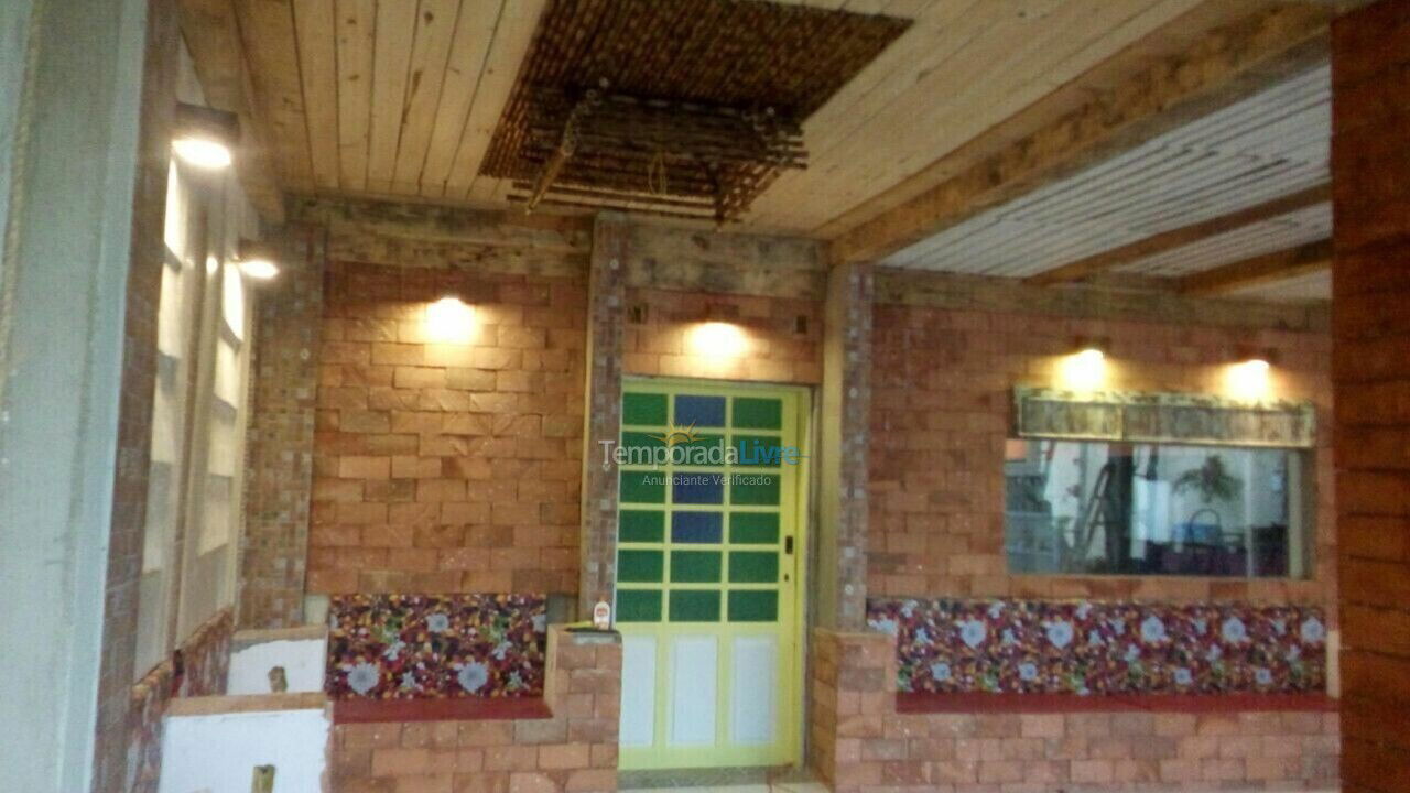 Casa para aluguel de temporada em Armação dos Búzios (Geribá)