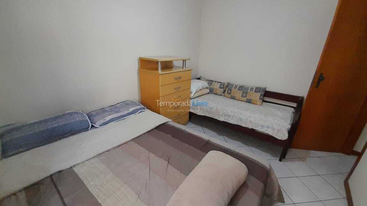 Apartamento para alquiler de vacaciones em Itapema (Meia Praia)