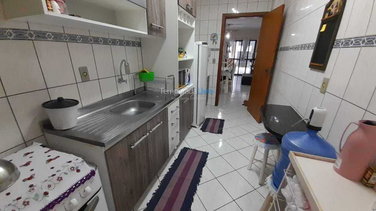 Apartamento para alquiler de vacaciones em Itapema (Meia Praia)