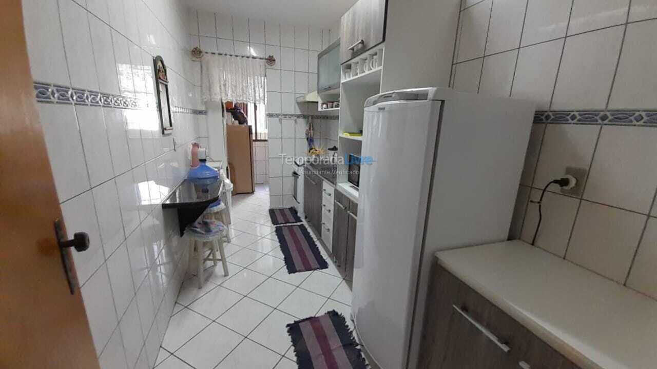 Apartamento para alquiler de vacaciones em Itapema (Meia Praia)