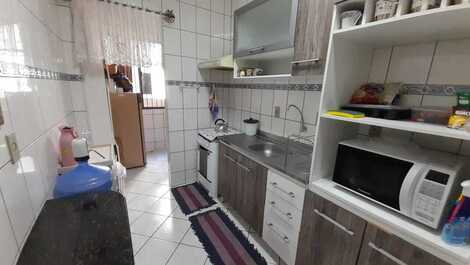 APARTAMENTO DE 3 DORMITORIOS CON GRAN BALCÓN