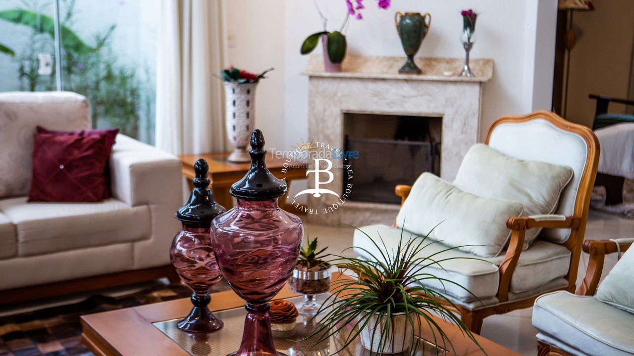 House for vacation rental in Florianopolis (Jurerê Internacional)