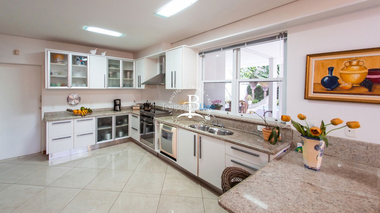 House for vacation rental in Florianopolis (Jurerê Internacional)
