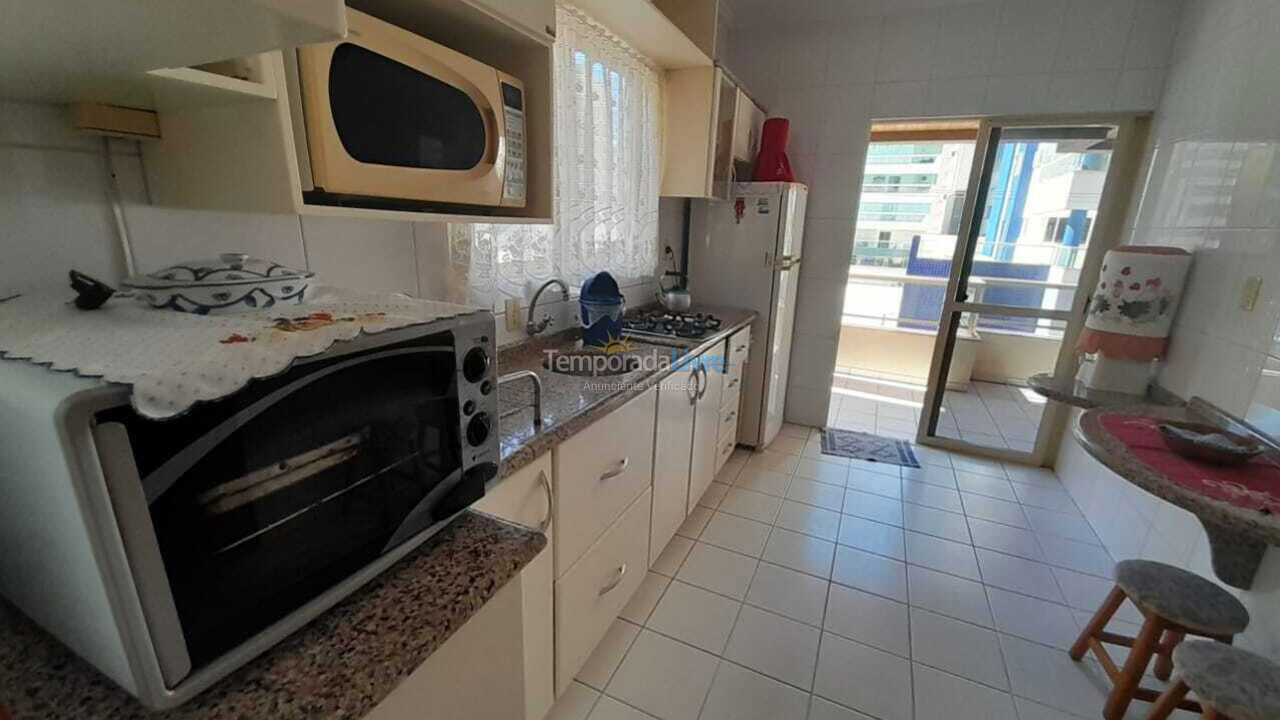 Apartamento para alquiler de vacaciones em Itapema (Meia Praia)