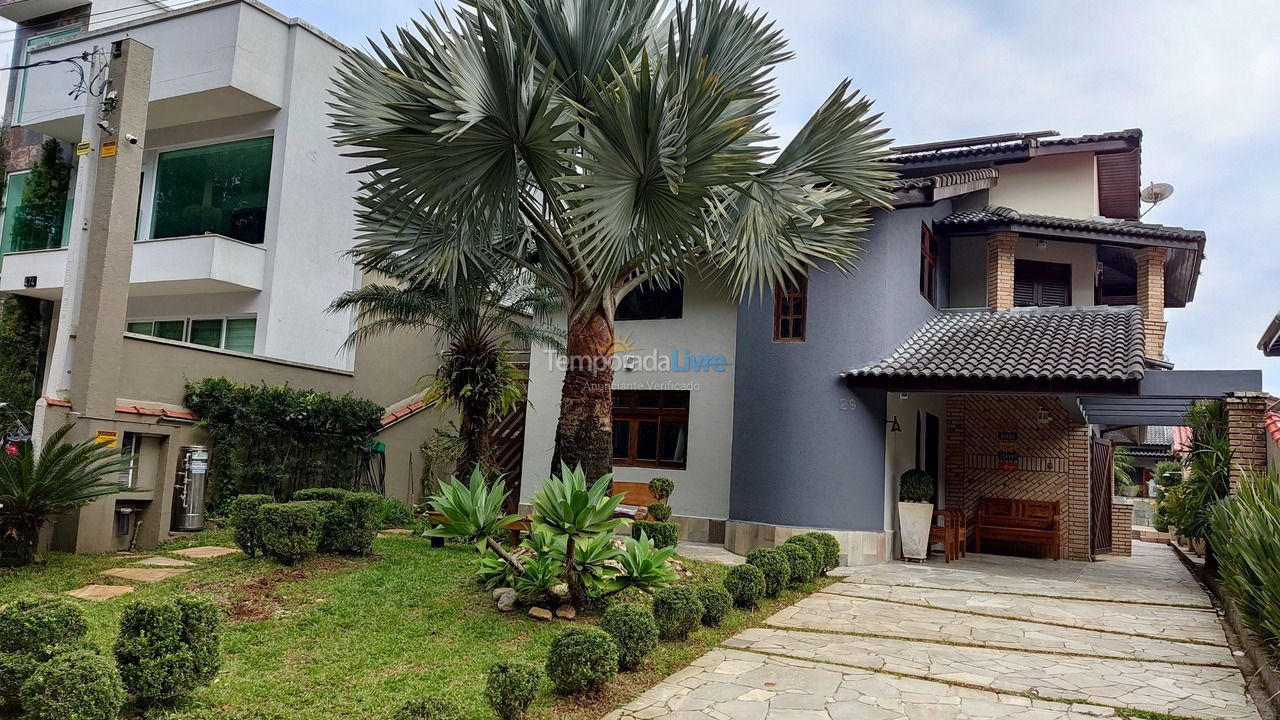 Casa para aluguel de temporada em Bertioga (Condominio Morada da Praia)