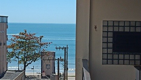 Apartamento para alugar em Itapema - Meia Praia