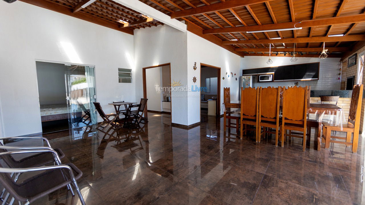 Casa para aluguel de temporada em Guaratuba (Coroados)